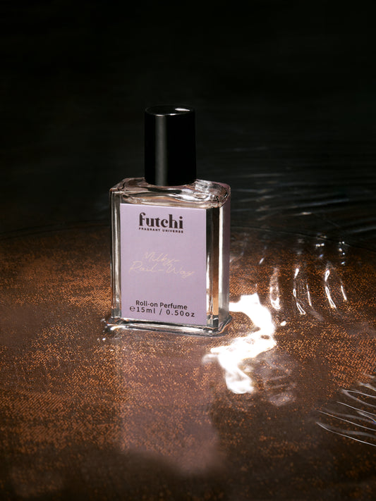 "futchi ROLL-ON PERFUME 《MILKY-RAIL-WAY》"