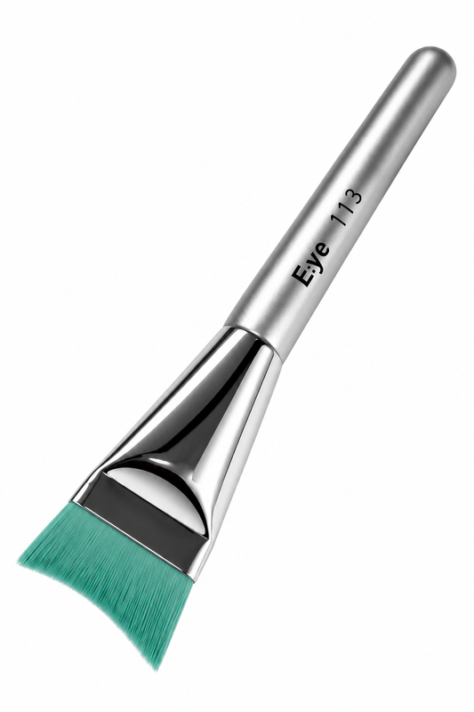 E:YE Curved Foundation Brush 113