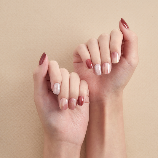 DASHING DIVA Magic Press Mani Celebrity MDR2F023RR