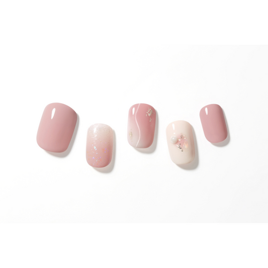 DASHING DIVA Magic Press Regular Round Mani Love Rain MDR3F004RR
