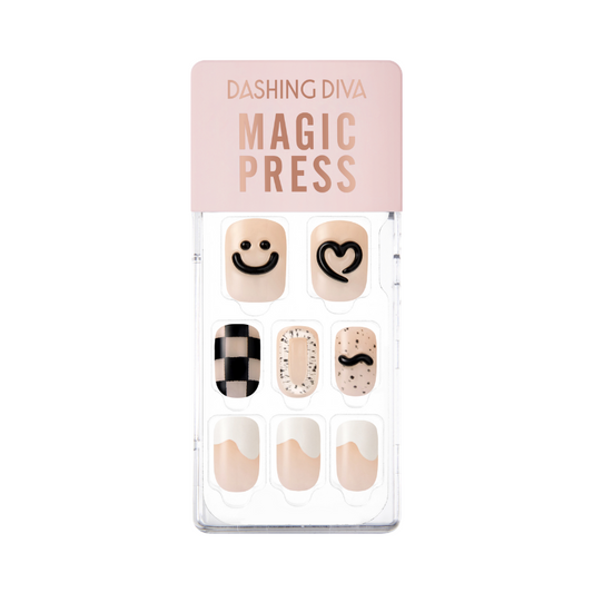 DASHING DIVA Magic Press Regular Round Mani Smile Heart MDR3P037RR
