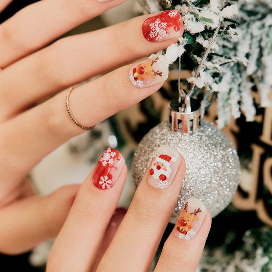 DASHING DIVA MAGICPRESS Regular Round Mani Happy Christmas MDR3W029RR