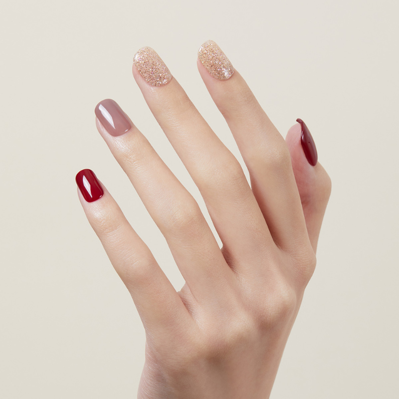 DASHING DIVA Magic Press Regular Round Mani Deep Mood MDR3W030RR