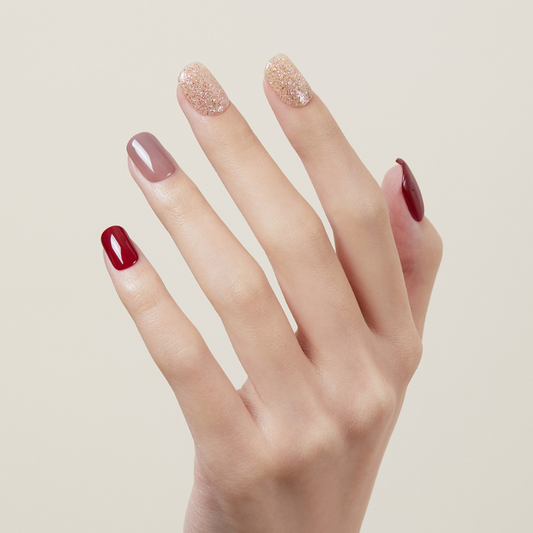 DASHING DIVA Magic Press Regular Round Mani Deep Mood MDR3W030RR