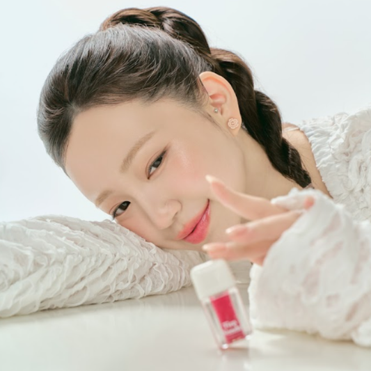 Tiny Wonder Hyper Dewy Lip Tint 6 colors to choose