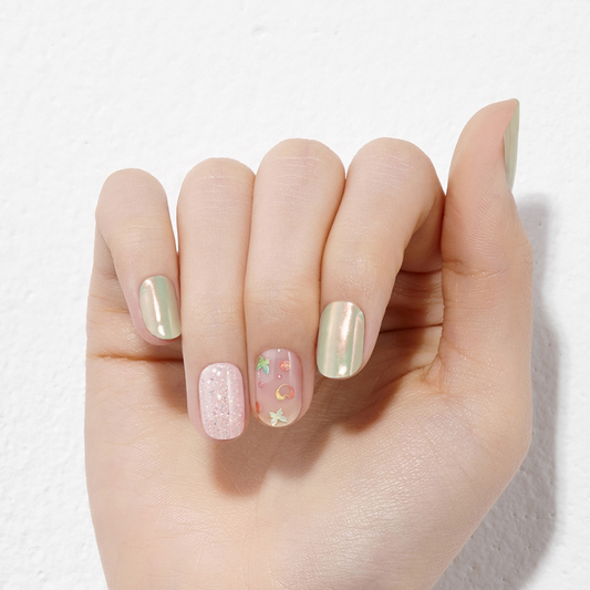 DASHING DIVA Glaze Mani Magic Land ZMA046