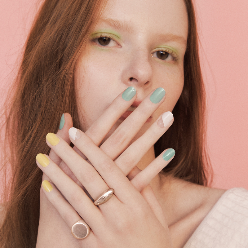 DASHING DIVA Glaze Mani Pastel Lemon ZMC076