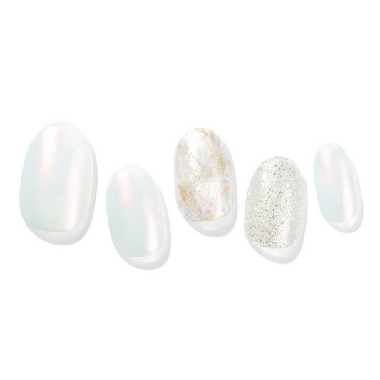 DASHING DIVA Glaze Mani Pearl Beach ZMA044