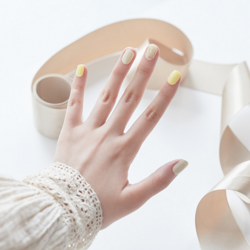DASHING DIVA Glaze Mani Yellow Marble ZMA034