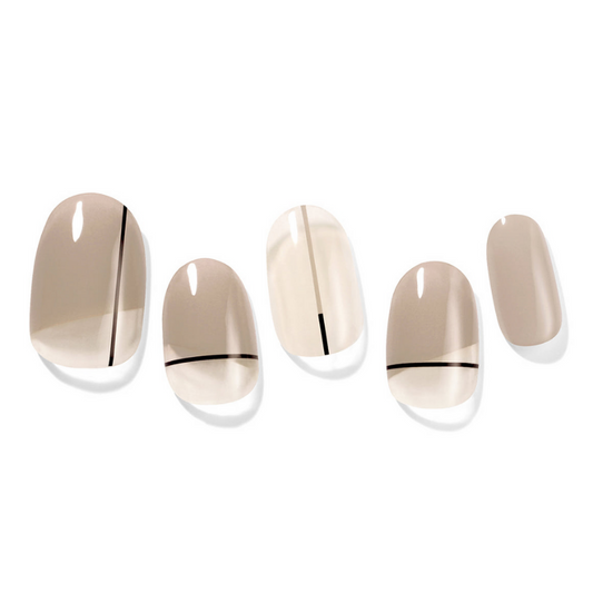 DASHING DIVA Glaze Mani Chic French ZMA018