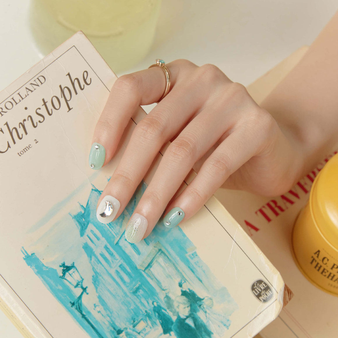 DASHING DIVA Glaze Mani Emerald Smudge ZMA118