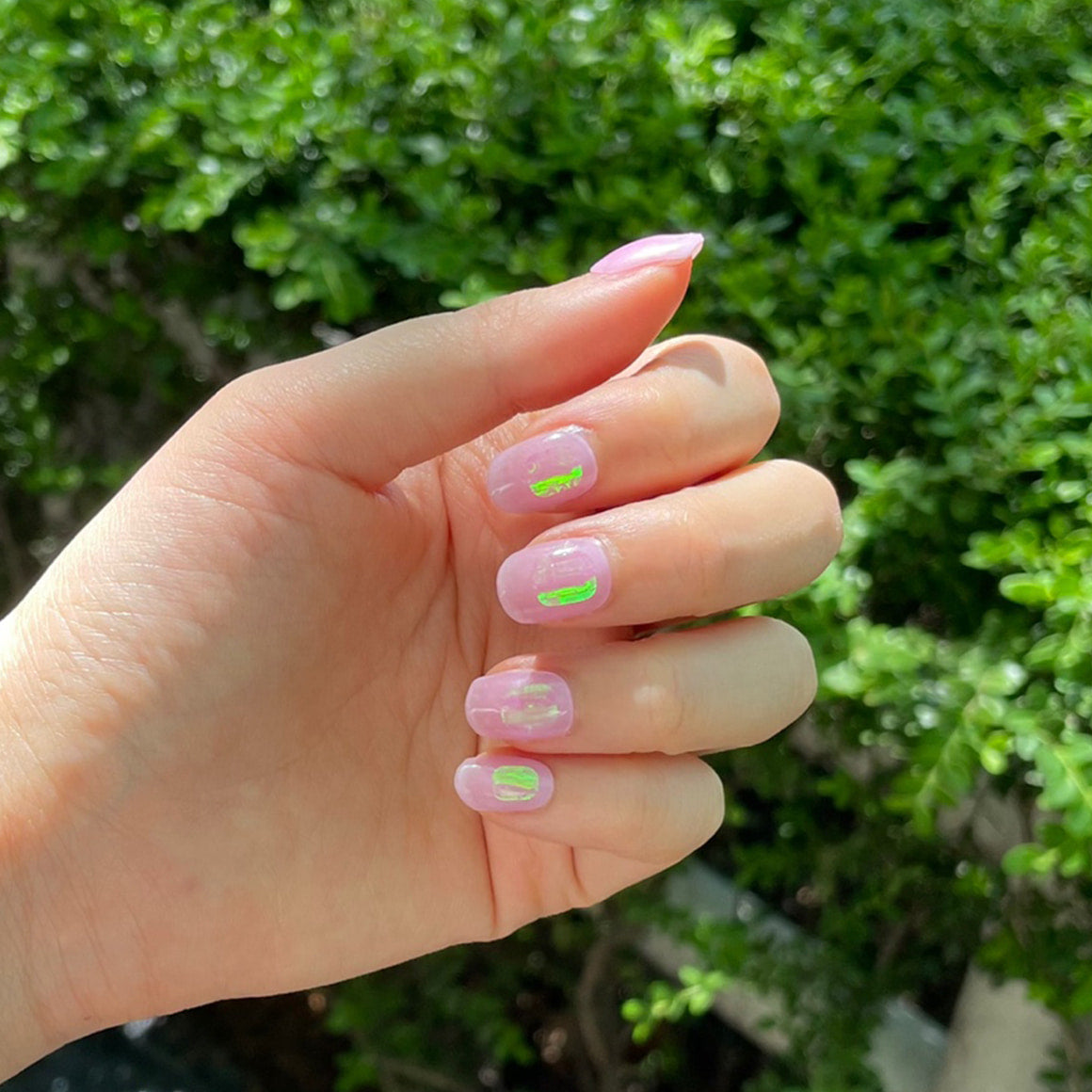 DASHING DIVA Glaze ManiLavender Prism (Short) ZMA061