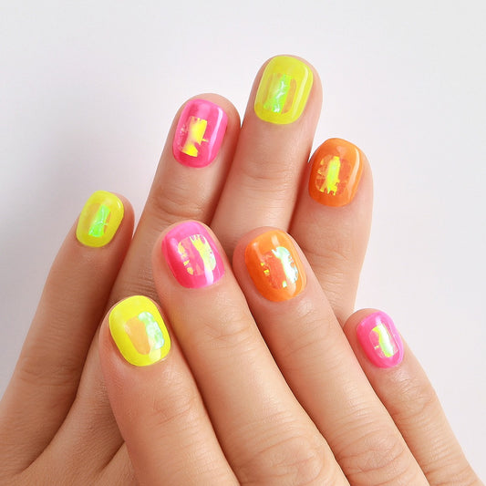 DASHING DIVA Glaze Mani Neon Candy (Short) ZMA063