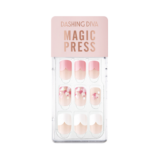 DASHING DIVA Magic Press Sweet Heart Mani Heart Rain MWK042