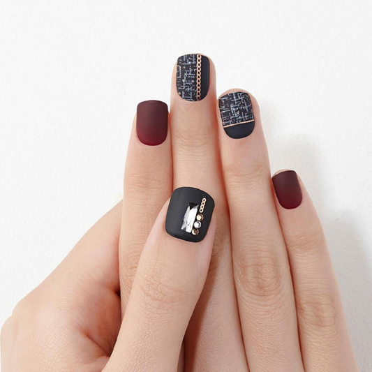 DASHING DIVA Magic Press Big Stone Glitter Bomb Short Mani Glam Tweed MDR863PS