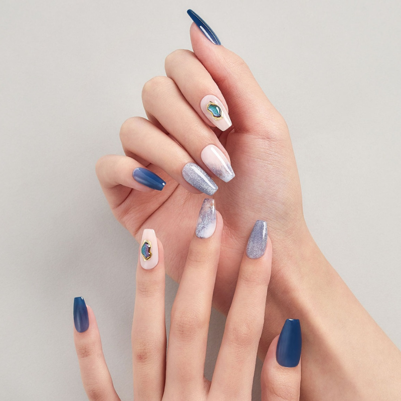 DASHING DIVA Magic Press Coffin Mani Counting Stars MDR2F088PC