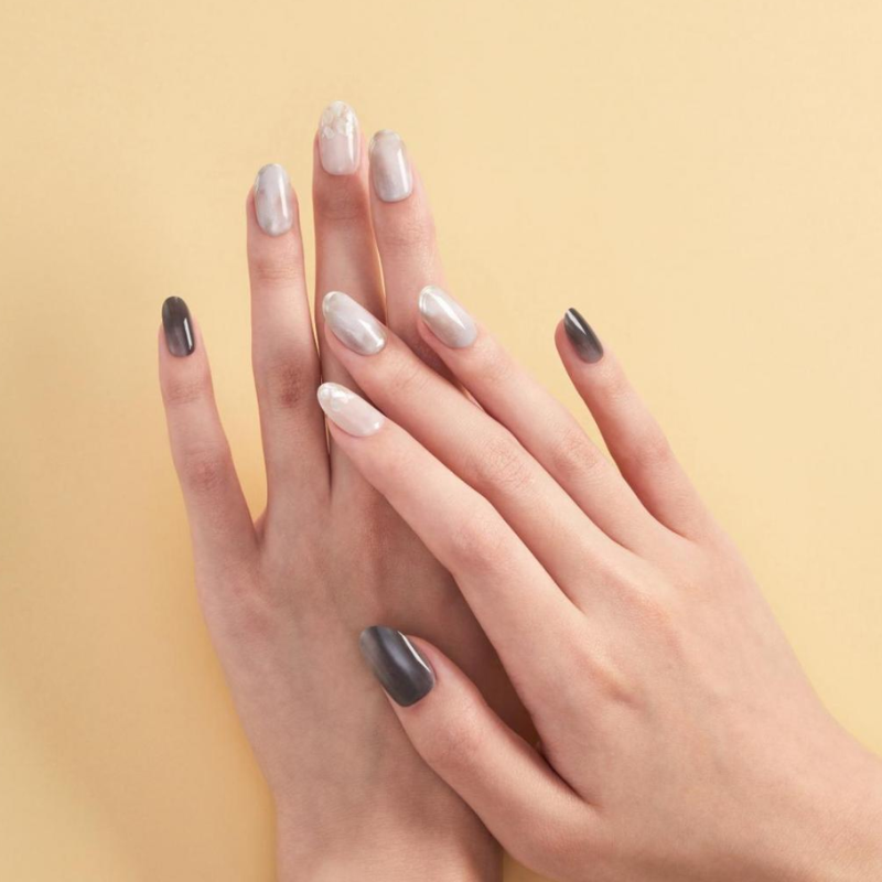 DASHING DIVA Magic Press Long Oval Mani Elegant Detail MGL2W037OL