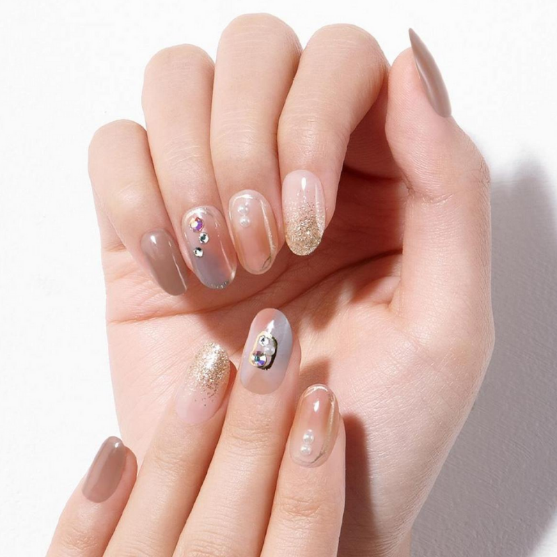DASHING DIVA Magic Press Glitter Bomb Long Oval Mani Graceful Marble MDR856OL