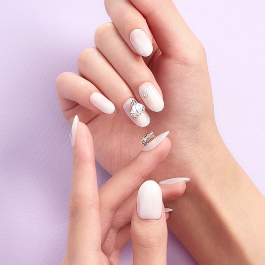 DASHING DIVA Magic Press Long Oval Mani Heart Beam MDR2F086PO