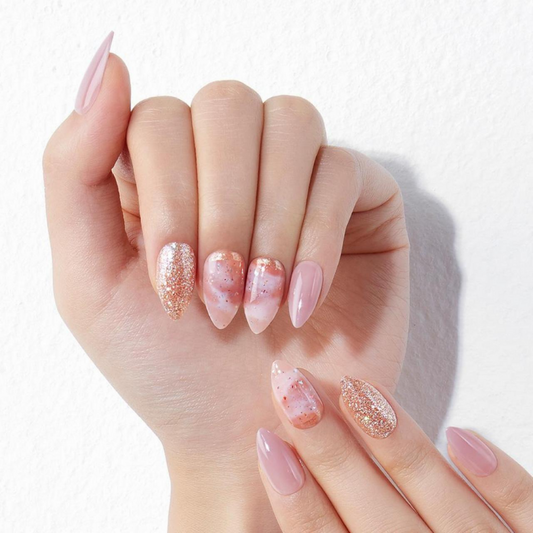 DASHING DIVA Magic Press Stiletto Mani My Heroin MDR813ST