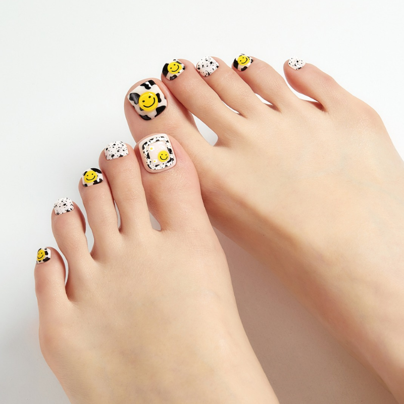 DASHING DIVA Magic Press Pedi Smile At Me MDR1282P