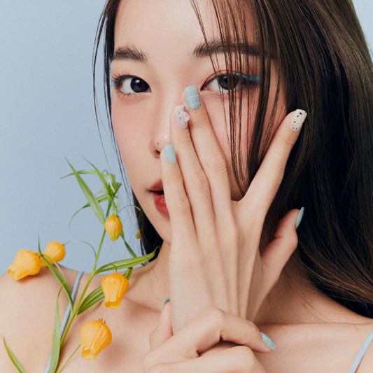 DASHING DIVA Magic Press Premium Regular Square Mani Joyful Moment MDR1161PR