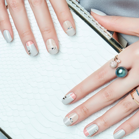 DASHING DIVA Magic Press Premium Series Mani Grey Plaid MGP019