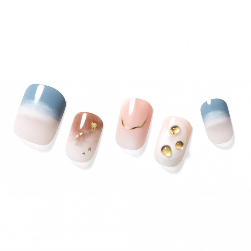 DASHING DIVA Magic Press Regular Round Mani Coral Nuance MGL2W025RR