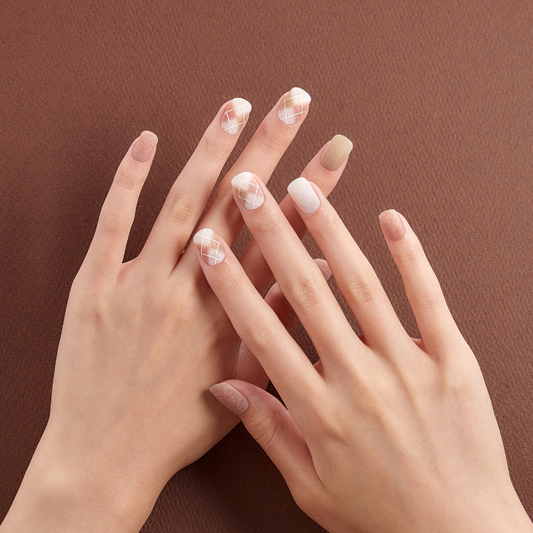 DASHING DIVA Magic Press Regular Round Mani Cozy Pink Check MGL2F007RR