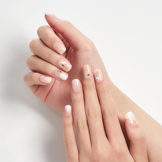 DASHING DIVA Magic Press Regular Round Mani White Twinkle MGL130RR