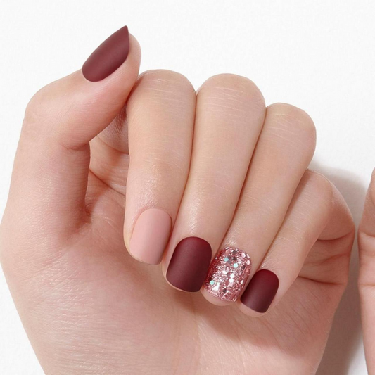 DASHING DIVA Magic Press Wonder Red Short Mani Rose Shine MDR829SS