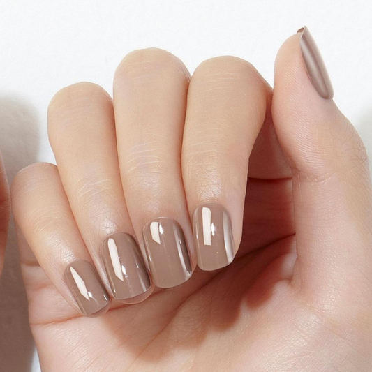 DASHING DIVA Magic Press Tone Up Mani Tawny Brown MDR795