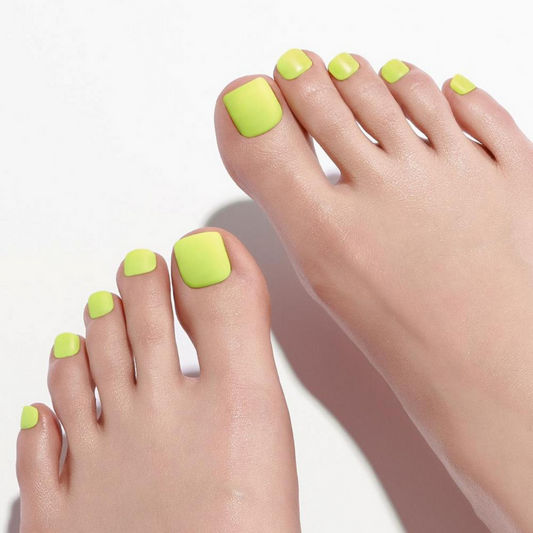 DASHING DIVA Magic Press Tone Up Pedi Neon Yellow MDR832P