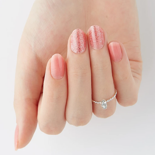 DASHING DIVA Tint Gel Strip Mani Lovely Blur DT09