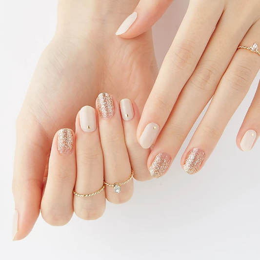 DASHING DIVA Tint Gel Strip Mani Vanilla Toping DT17