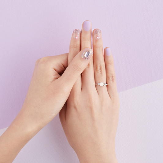 DASHING DIVA Magic Press Big Stone Short Mani Awesome Lila MDR616PS (SOFT SHINE)