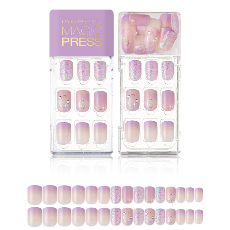 DASHING DIVA Magic Press Mani Love Maze MDR602 (SOFT SHINE)