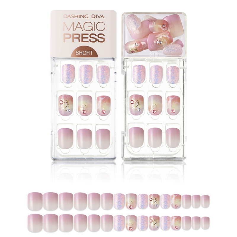 DASHING DIVA Magic Press Short Mani Romantic Maze MDR591SS (SOFT SHINE)