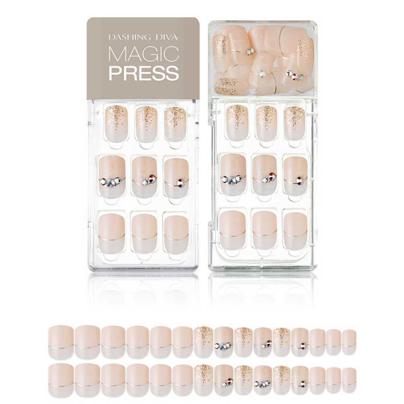 DASHING DIVA Magic Press Mani Snow White MDR607 (SOFT SHINE)
