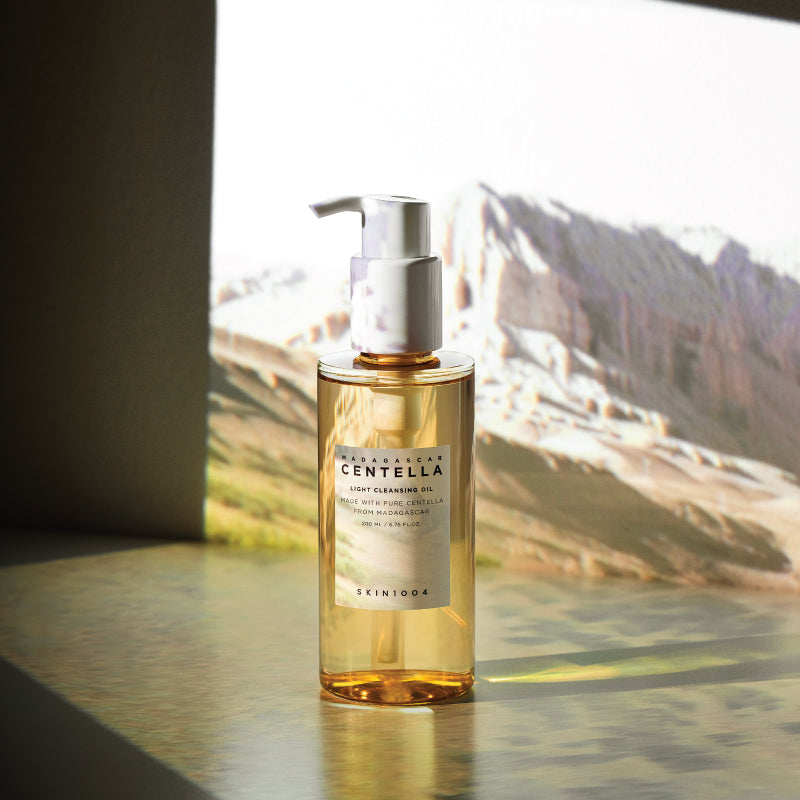 SKIN1004 Madagascar Centella Light Cleansing Oil (30ml/200ml)