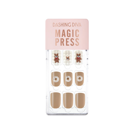 DASHING DIVA Magic Press Mani Love Bear MGL072