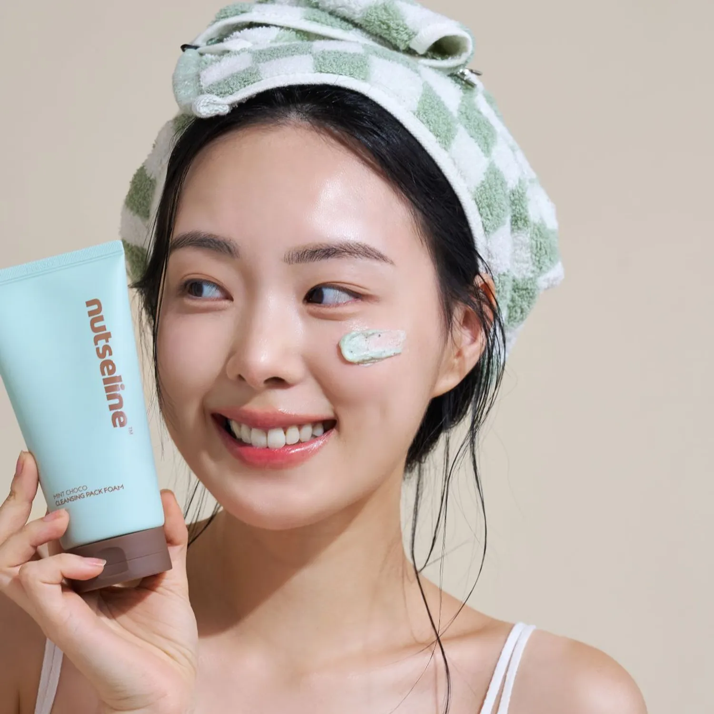 Nutseline Mint Choco Cleansing Pack Foam 130g