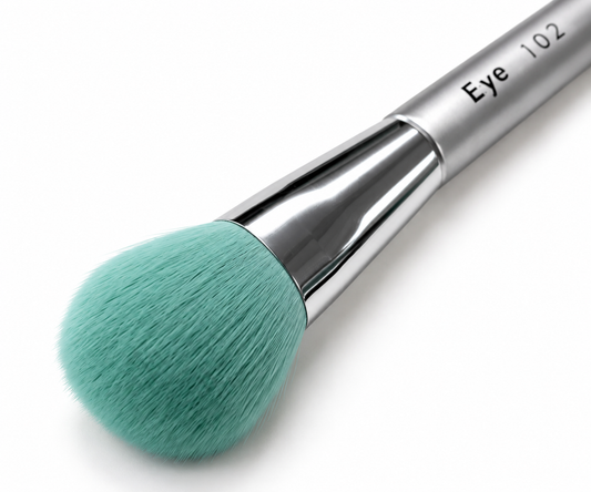 E:YE Blusher Brush 102