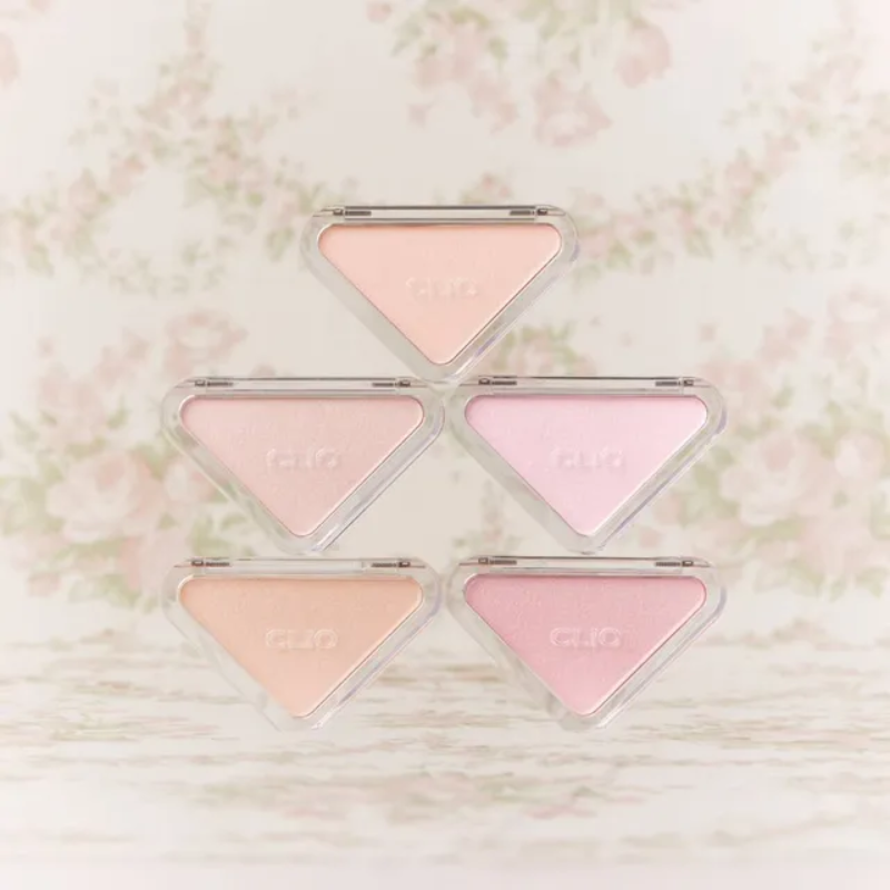 CLIO Essential Blush Tap (Soft Bouquet)