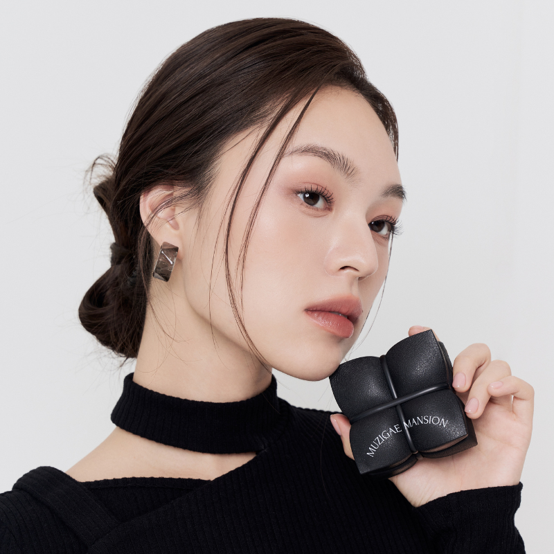 MUZIGAE MANSION Sleek Matte Cushion - 3 colors to choose
