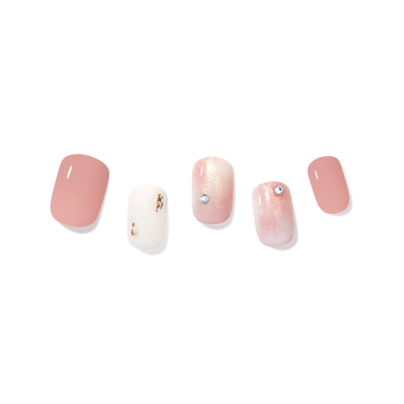 DASHING DIVA Magic Press Regular Round Mani Pinkish Marble MDR4P045RR