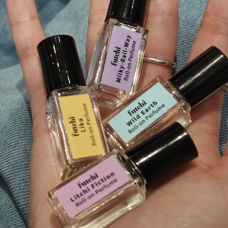 futchi ROLL-ON PERFUME《MILKY-RAIL-WAY》（Travel-Size) 3ml